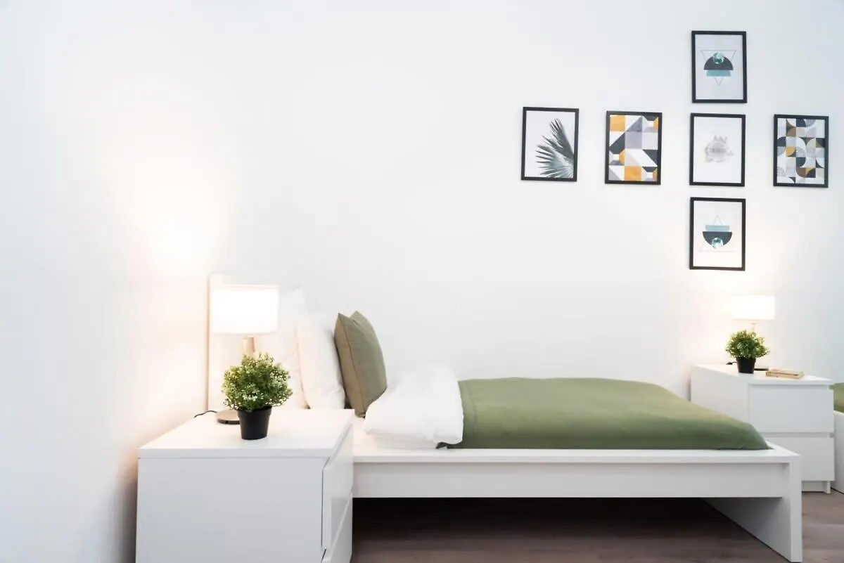 Large Apartment At Perfect Central Location Budapest