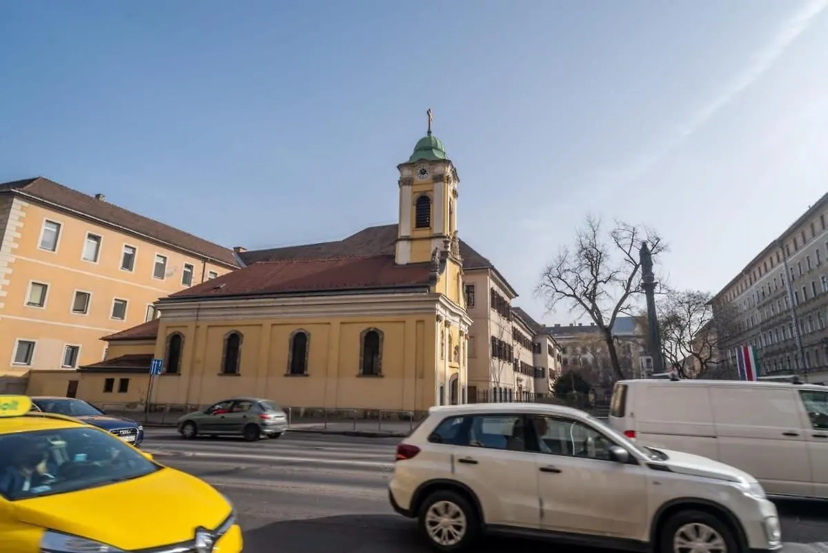 Large Apartment At Perfect Central Location Budapest Hungary