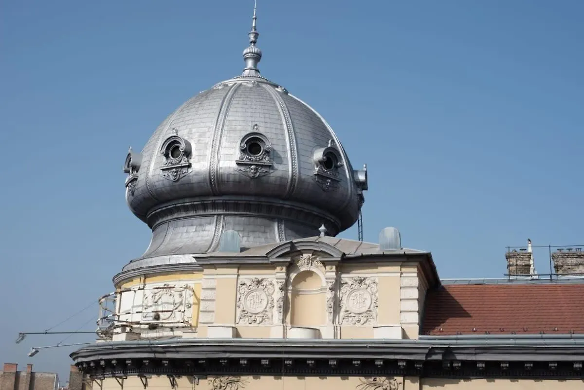 Large Apartment At Perfect Central Location Budapest